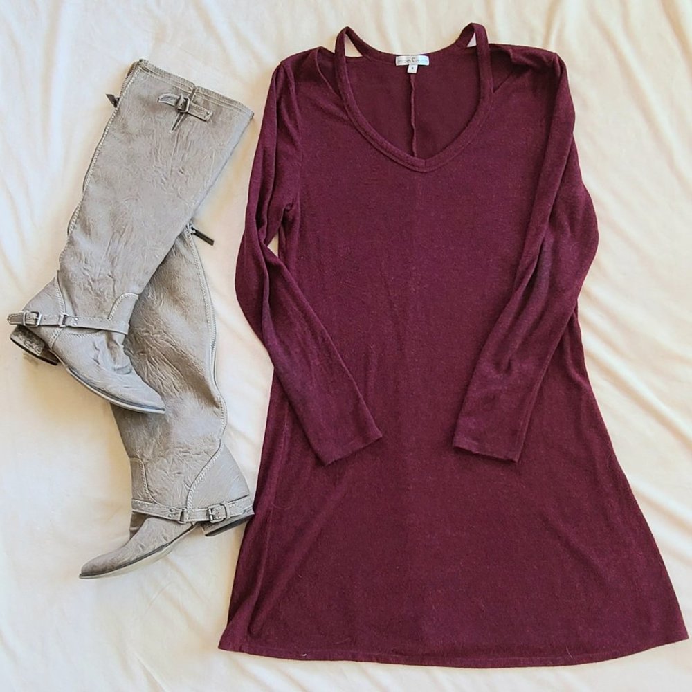 Heather Maroon Lightweight Sweater Dress w/ Subtle Cold Shoulder Detail | Size M